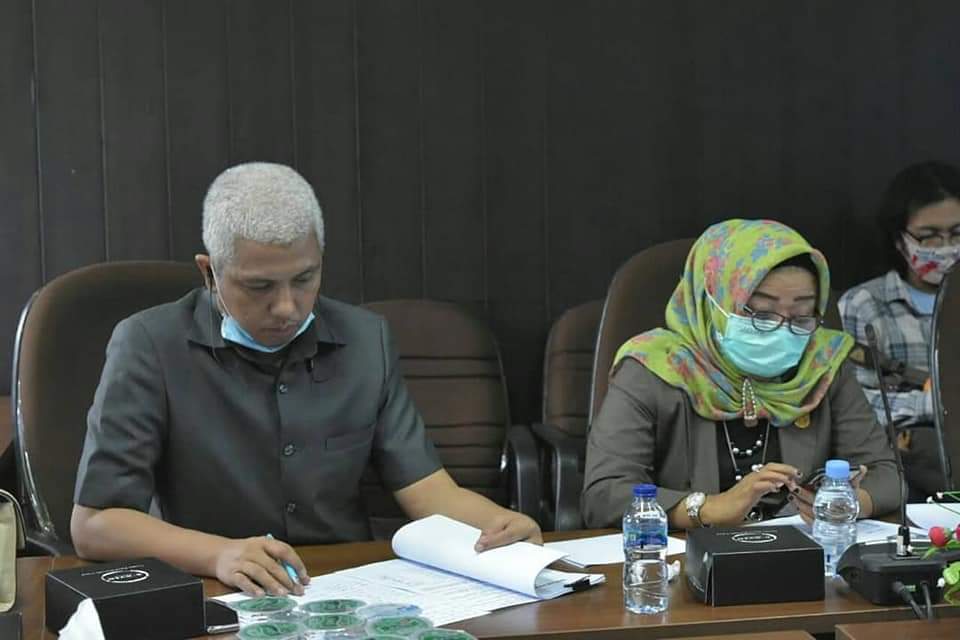 1619505034-Forletnews com-Anggota Komisi II DPRD Pekanbaru Hearing Dishub Bahas Retribusi Parkir Berubah Menjadi BLUD