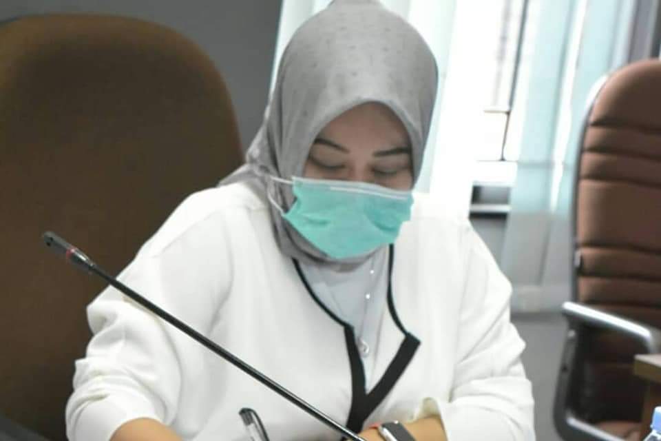 1619505095-Forletnews com-Wakil Ketua Komisi II DPRD Pekanbaru, Arwinda Hearing Dishub Bahas Retribusi Parkir Berubah Menjadi BLUD