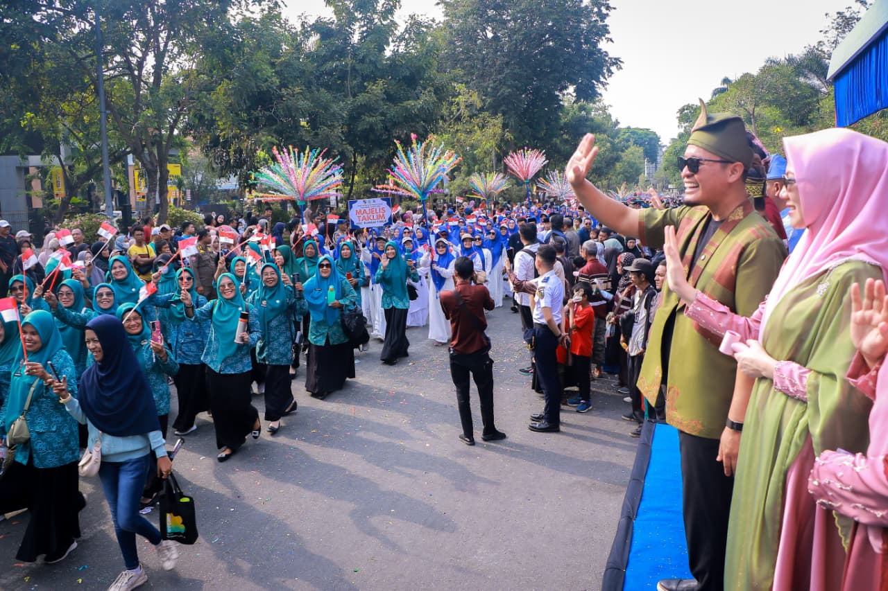 1762160137-OpiniRiau com-pelepasan pawai pembukaan mtq