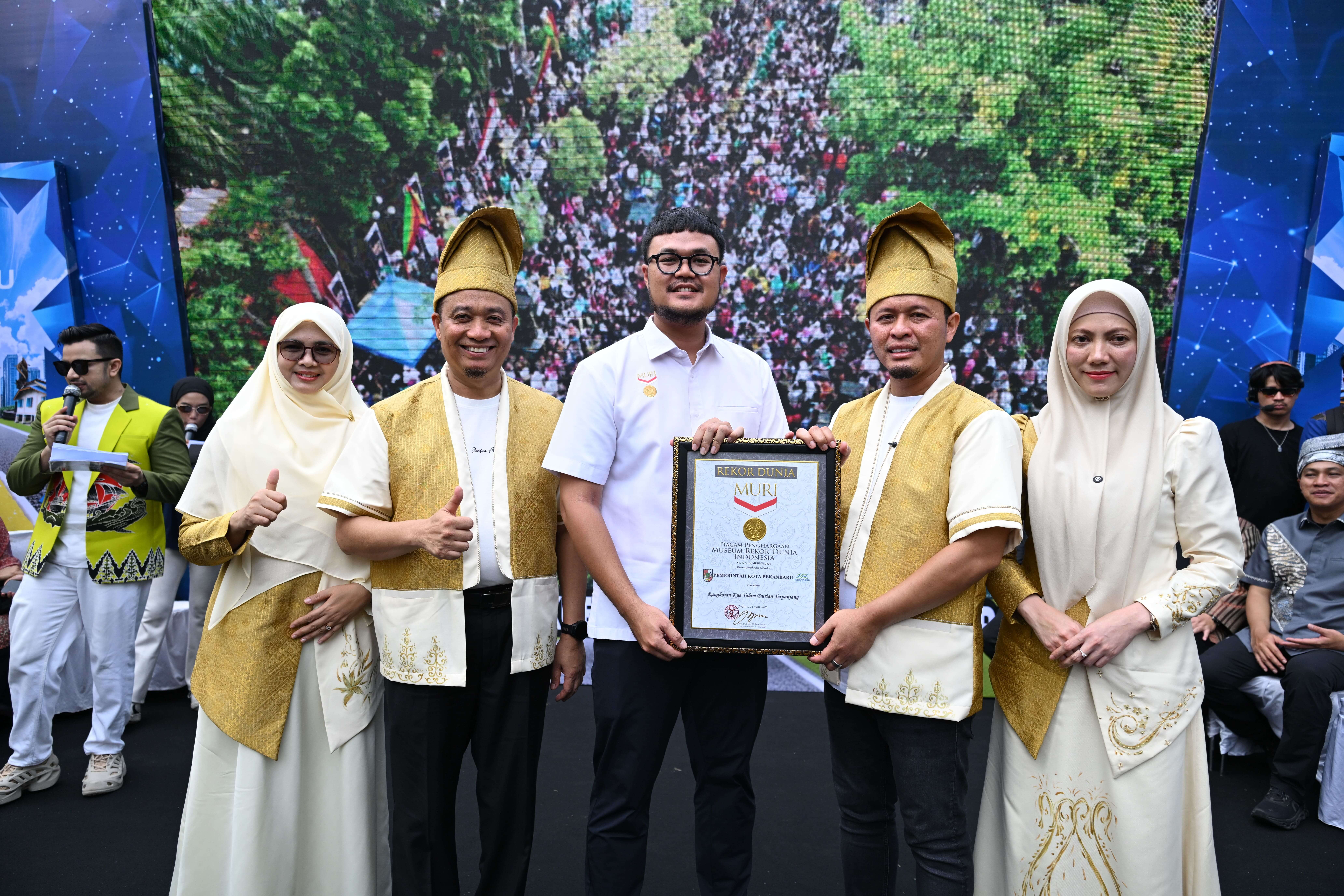 1782174296-OpiniRiau com-MURI - Foto Wali Wakil Walikota