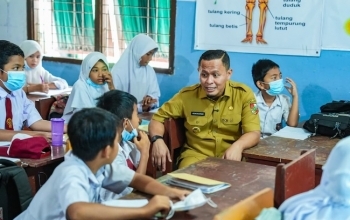 Utamakan Kesehatan Anak, Pemko Pekanbaru Terapkan PJJ Dua Hari Sambil Pantau Kualitas Udara